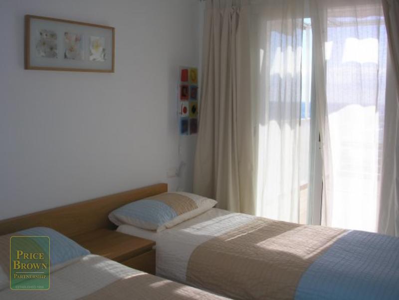2c: Apartment for Rent in Mojácar, Almería