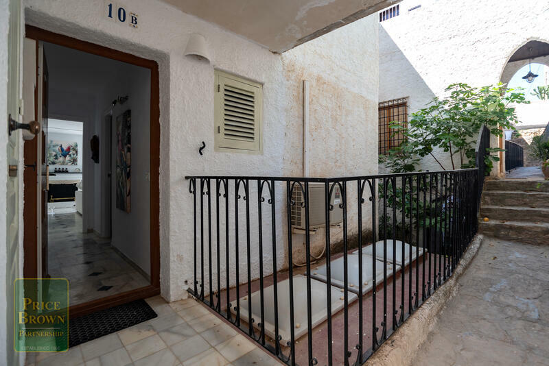 A1460: Apartment for Sale in Cortijo Grande, Almería