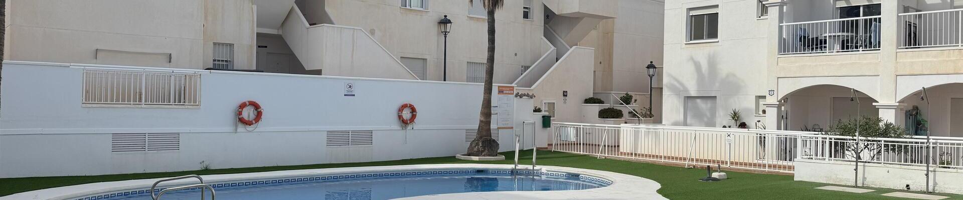 A1548: 3 Habitación Apartamento en venta