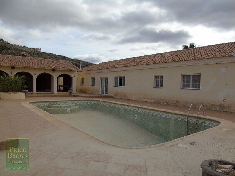 AF1079: Villa for Sale in Partaloa, Almería