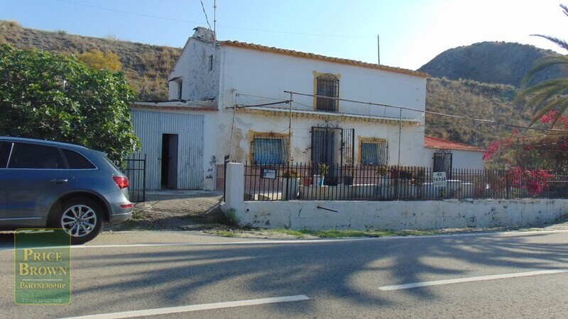 Cortijo en Arboleas, Almería