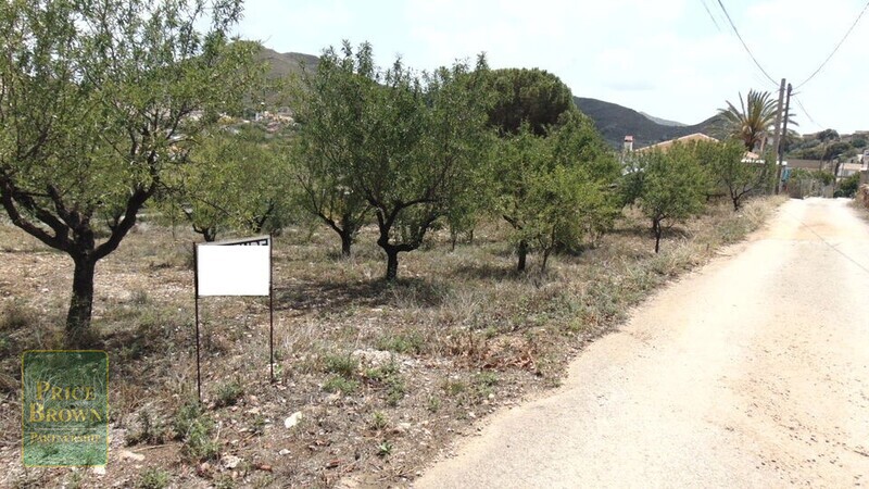 AF1101: Land for Sale in Lubrin, Almería