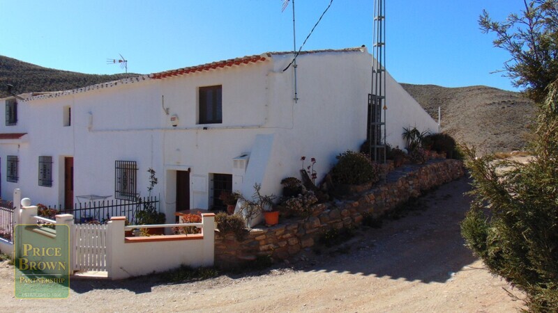 Cortijo in Albox, Almería