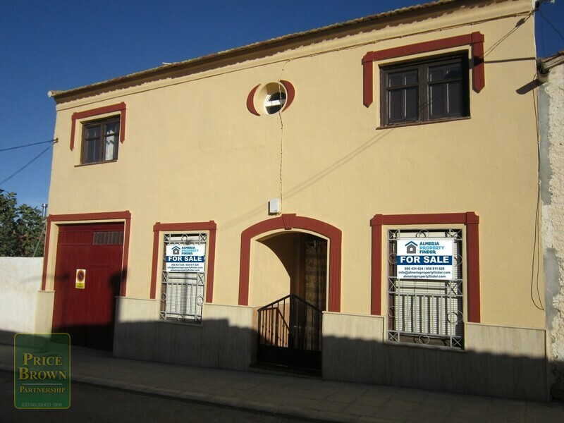 AF476: Duplex en venta en Caniles, Granada