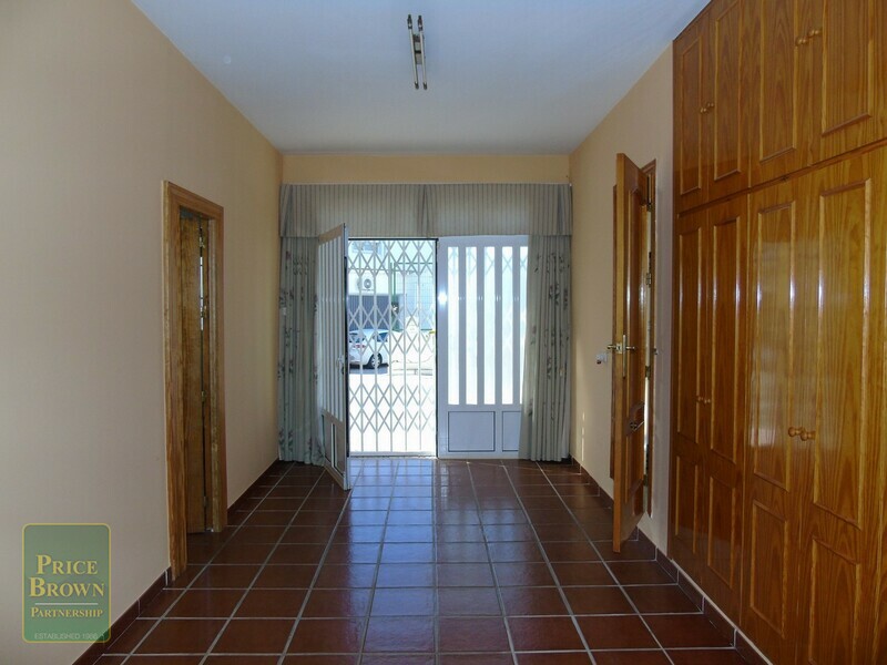 AF537: Townhouse for Sale in Albox, Almería