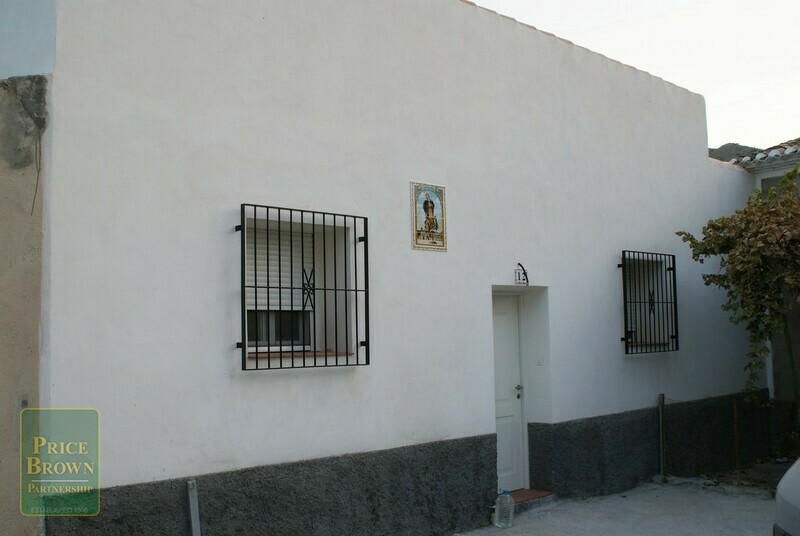 AF569: Cortijo en venta en Oria, Almería