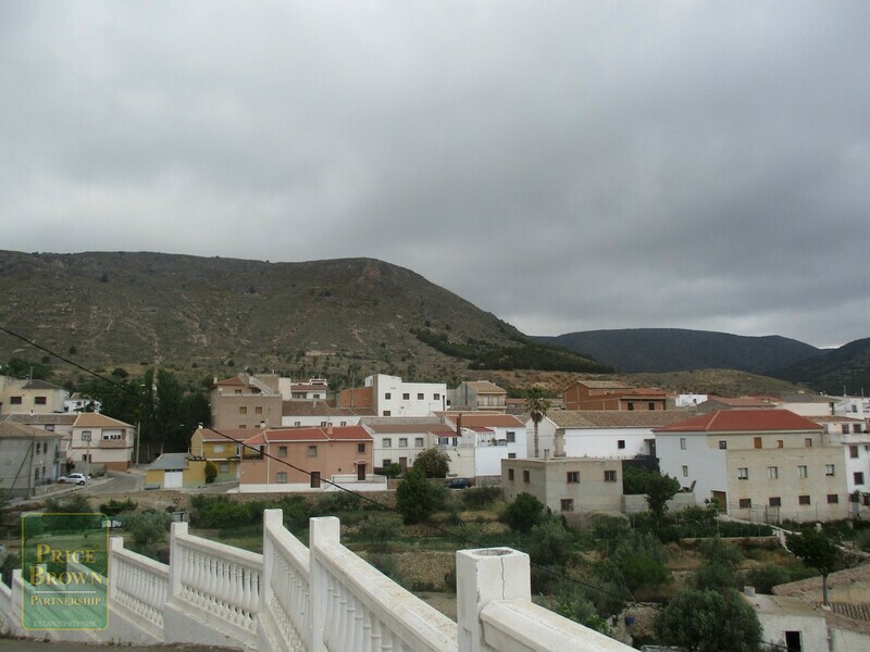 AF639: Townhouse for Sale in Oria, Almería