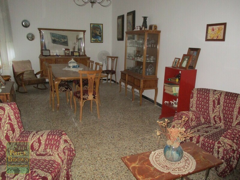 AF642: Townhouse for Sale in La Alfoquia, Almería