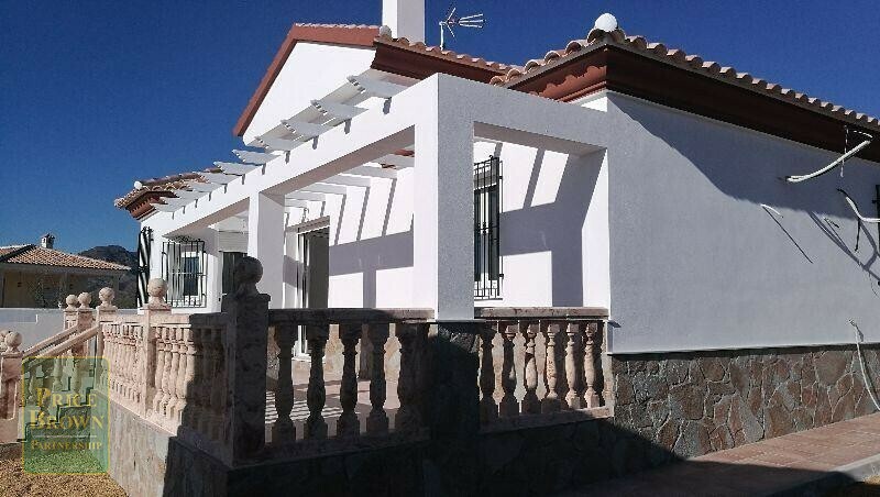 AF647: Villa for Sale in Arboleas, Almería