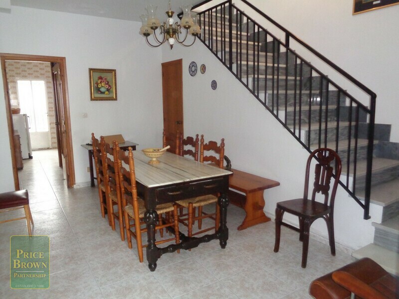 AF719: Townhouse for Sale in Cantoria, Almería