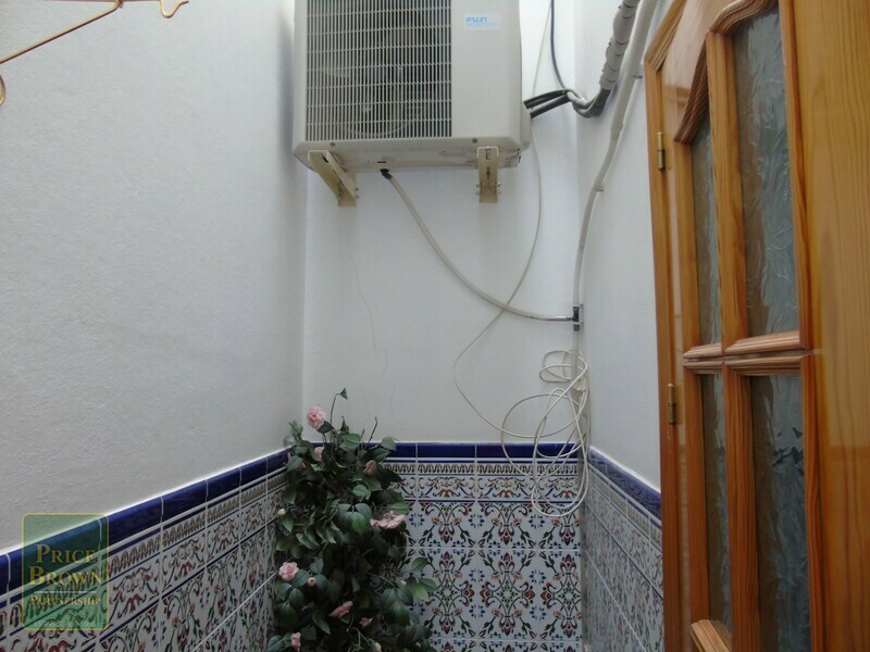 AF786: Apartment for Sale in Fines, Almería