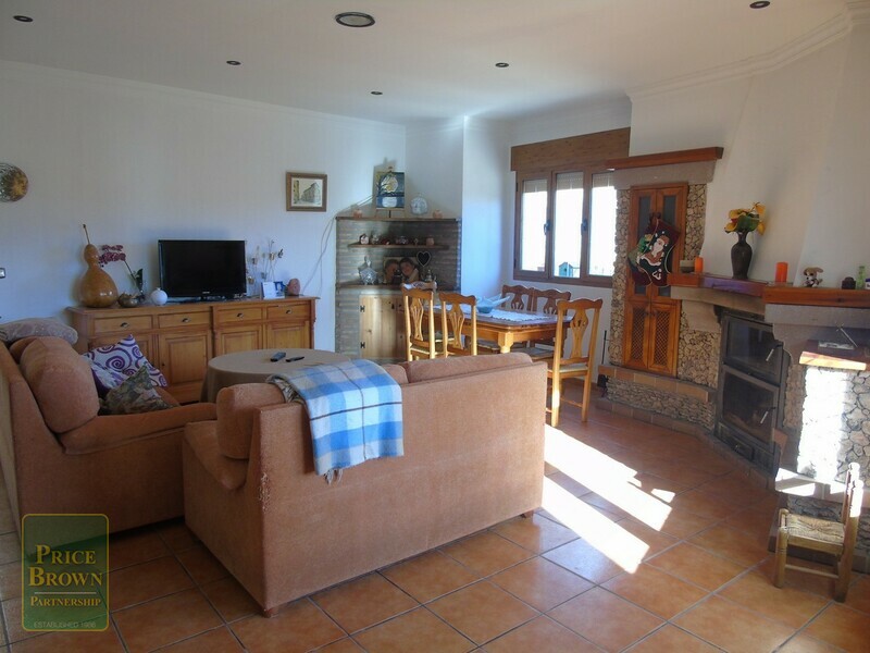 AF923: Villa for Sale in Oria, Almería