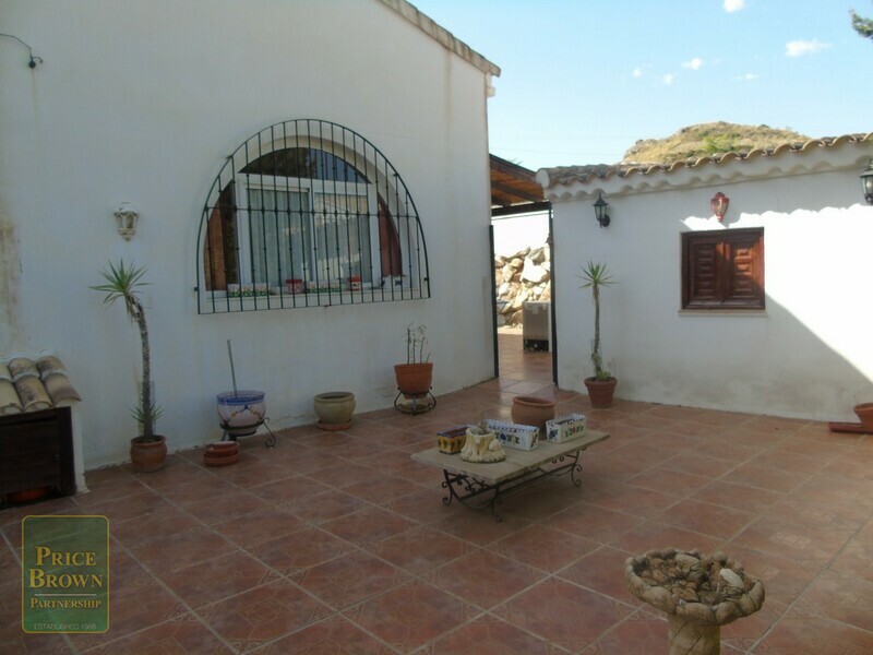 Villa in Albanchez, Almería