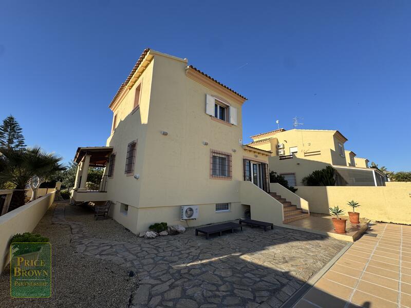 DV1570: Villa for Sale in Vera, Almería