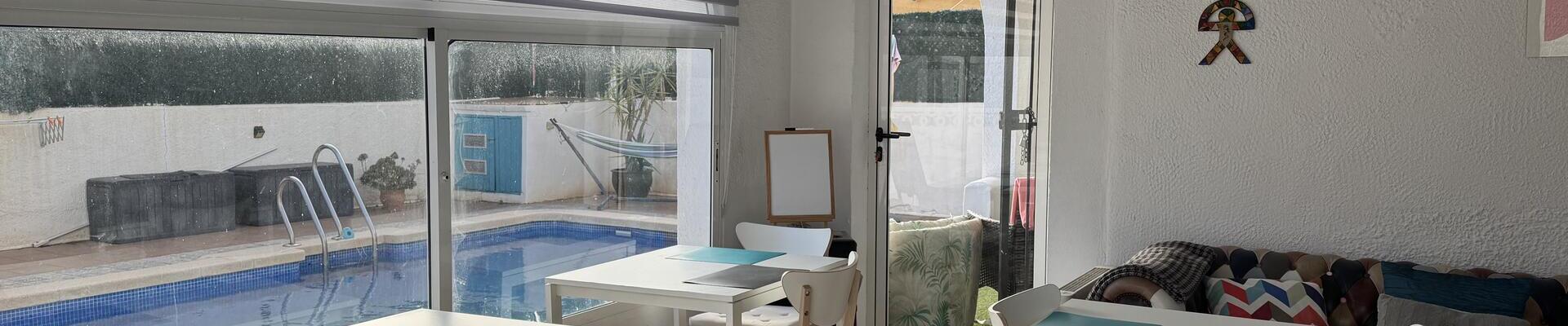 DV1582: 7 Bedroom Villa for Sale