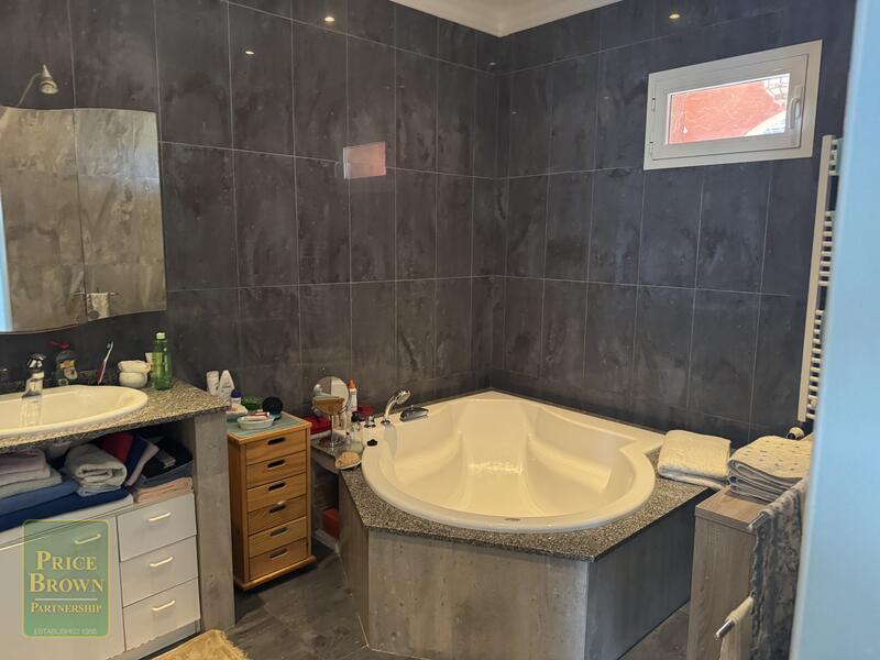 DV1594A: Villa for Sale in Vera, Almería