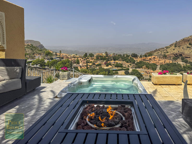 DV1596: Chalet en venta en Cabrera, Almería