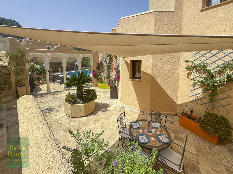 DV1596: Chalet en venta en Cabrera, Almería