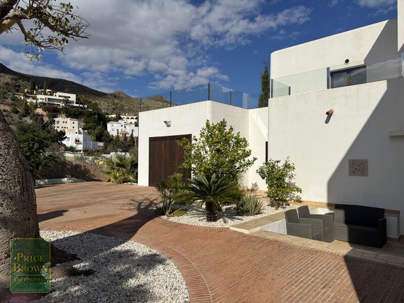 DV1599: Villa for Sale in Mojácar, Almería DV1599: Villa for Sale in Mojácar, Almería