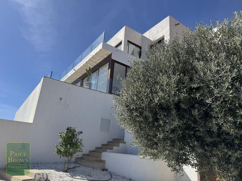 DV1599: Villa for Sale in Mojácar, Almería