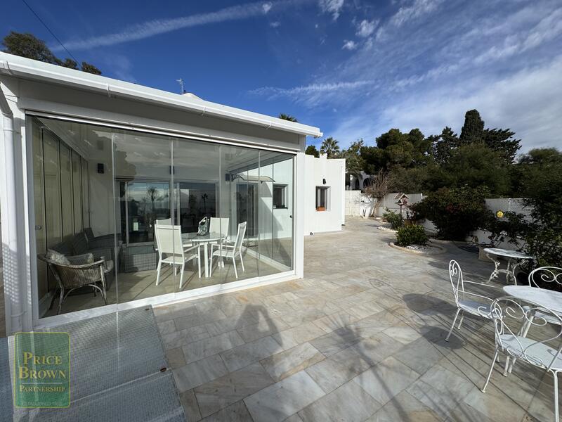 DV1605: 2 Bedroom Villa for Sale