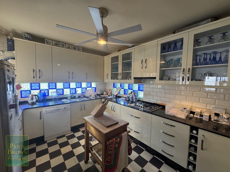 DV1606: Villa for Sale in Mojácar, Almería DV1606: Villa for Sale in Mojácar, Almería