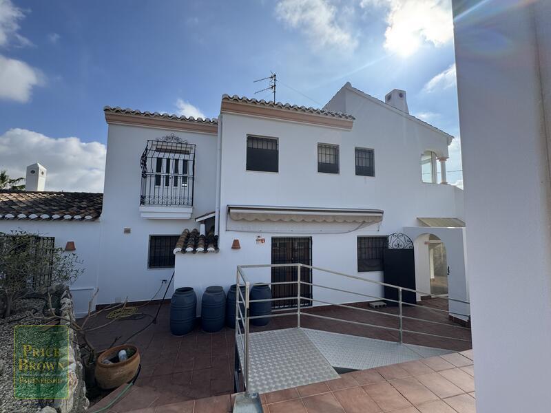 DV1607: Cortijo / Villa for Sale in Aljariz, Almería DV1607: Cortijo / Villa for Sale in Aljariz, Almería