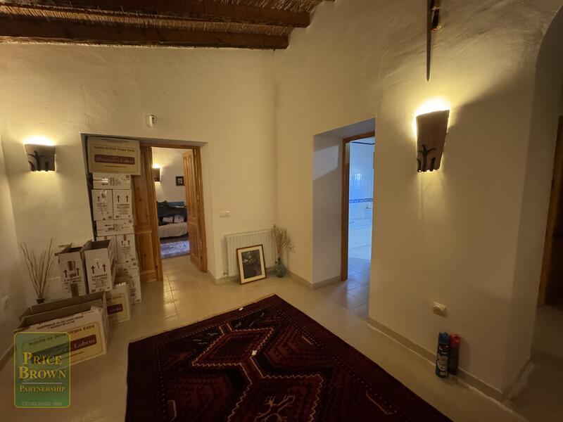 DV1607: Cortijo / Villa for Sale in Aljariz, Almería DV1607: Cortijo / Villa for Sale in Aljariz, Almería