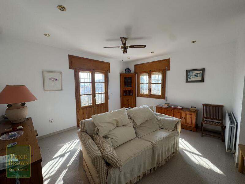 DV1607: Cortijo / Villa for Sale in Aljariz, Almería DV1607: Cortijo / Villa for Sale in Aljariz, Almería