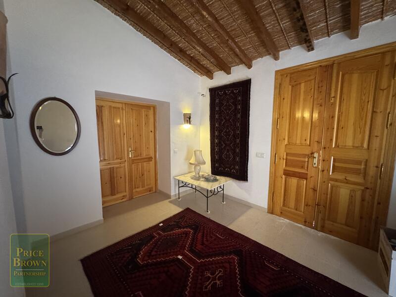 DV1607: Cortijo / Villa for Sale in Aljariz, Almería DV1607: Cortijo / Villa for Sale in Aljariz, Almería