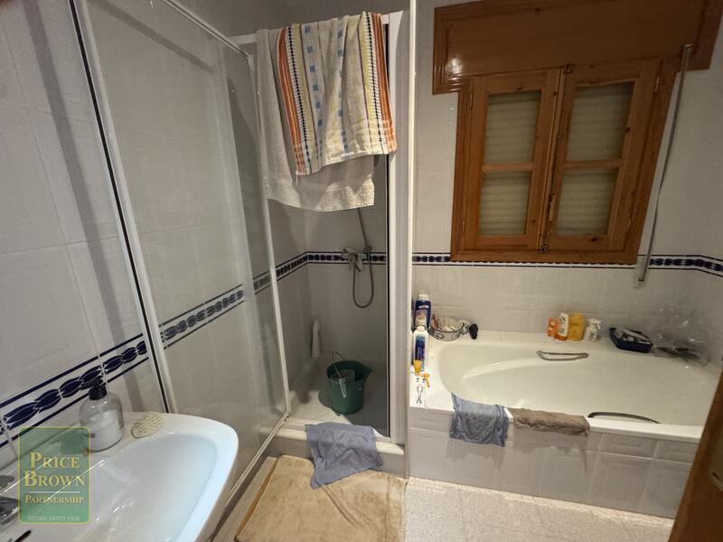 DV1607: Cortijo / Villa for Sale in Aljariz, Almería DV1607: Cortijo / Villa for Sale in Aljariz, Almería