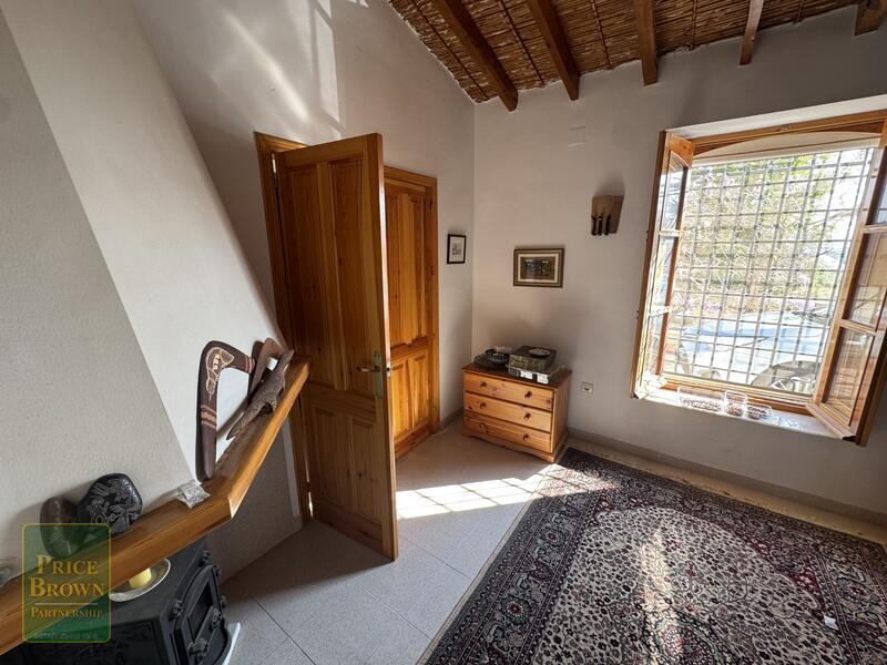 DV1607: Cortijo / Villa for Sale in Aljariz, Almería DV1607: Cortijo / Villa for Sale in Aljariz, Almería