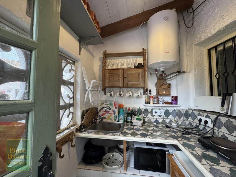DV1611: Cortijo for Sale in Mojácar, Almería