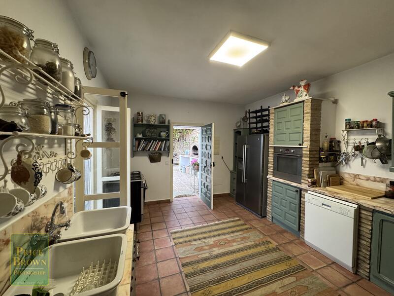 DV1611: Cortijo for Sale in Mojácar, Almería