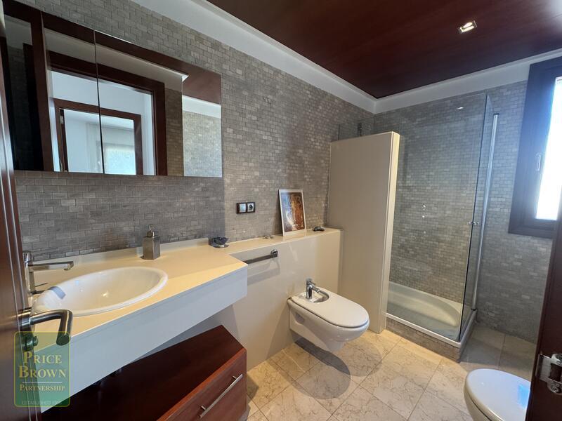 DV1613: Villa for Sale in Huercal-Overa, Almería