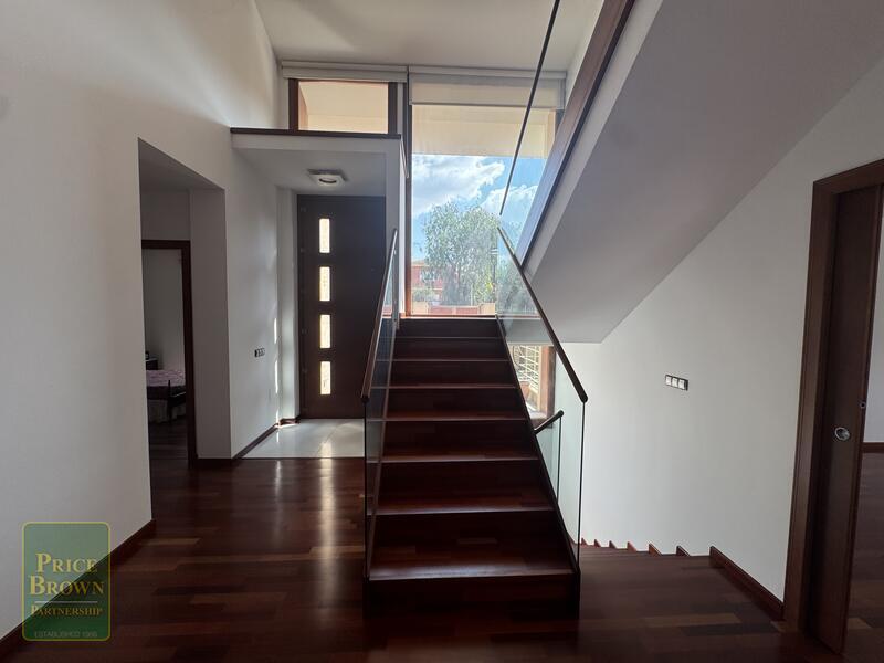 DV1613: Villa for Sale in Huercal-Overa, Almería