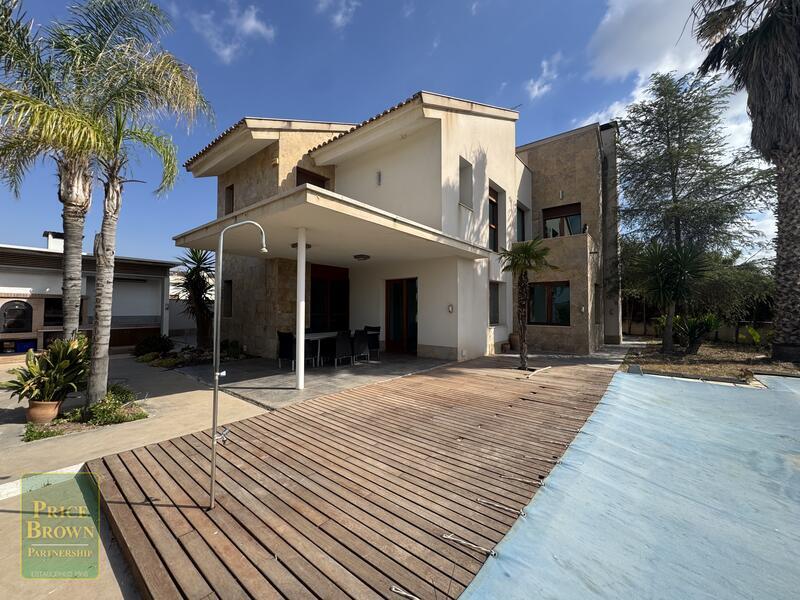 DV1613: Villa for Sale in Huercal-Overa, Almería