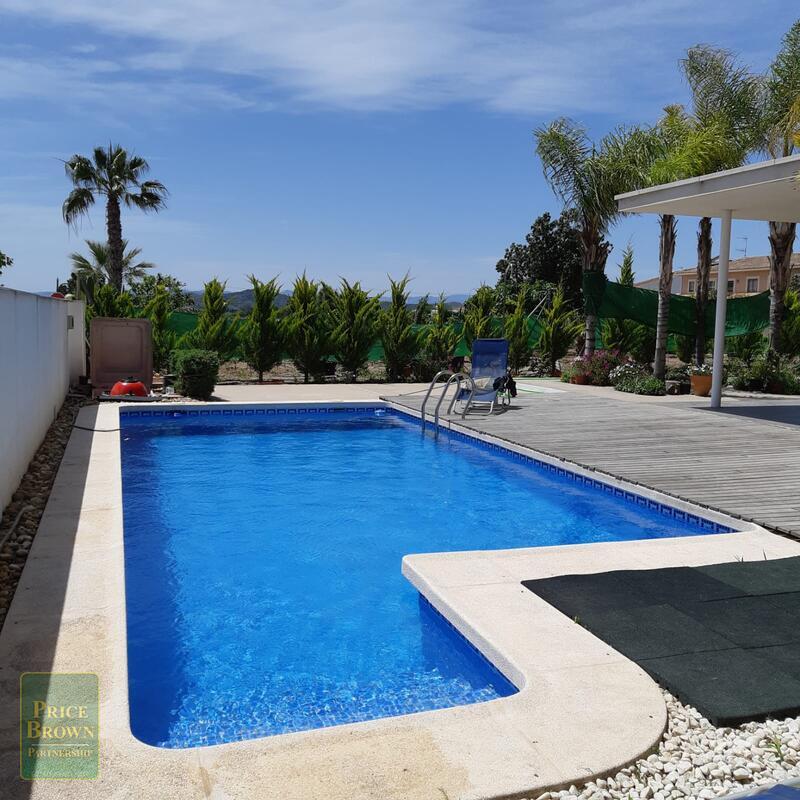 DV1613: Villa for Sale in Huercal-Overa, Almería