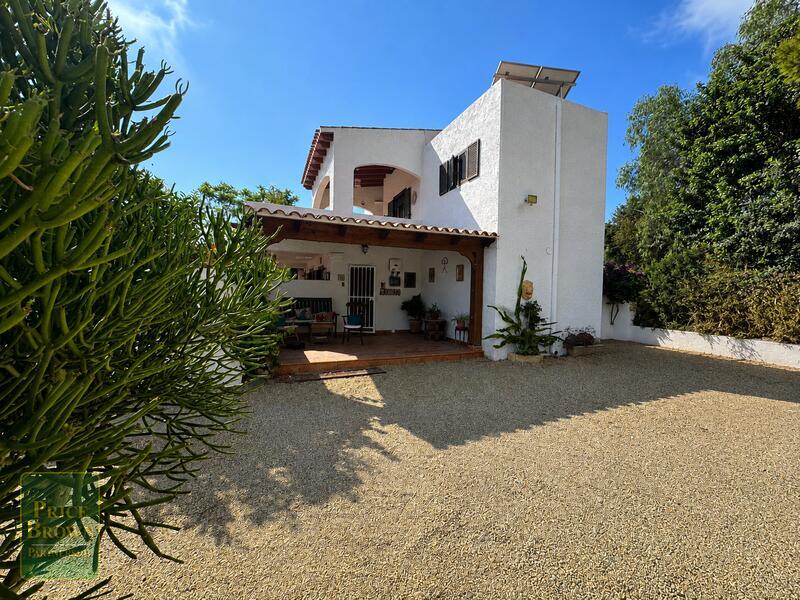 DV1616: Villa for Sale in La Parata (Mojácar), Almería