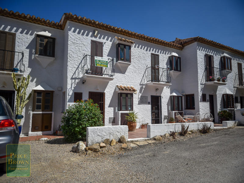 LV751: Duplex en venta en Cortijo Grande, Almería