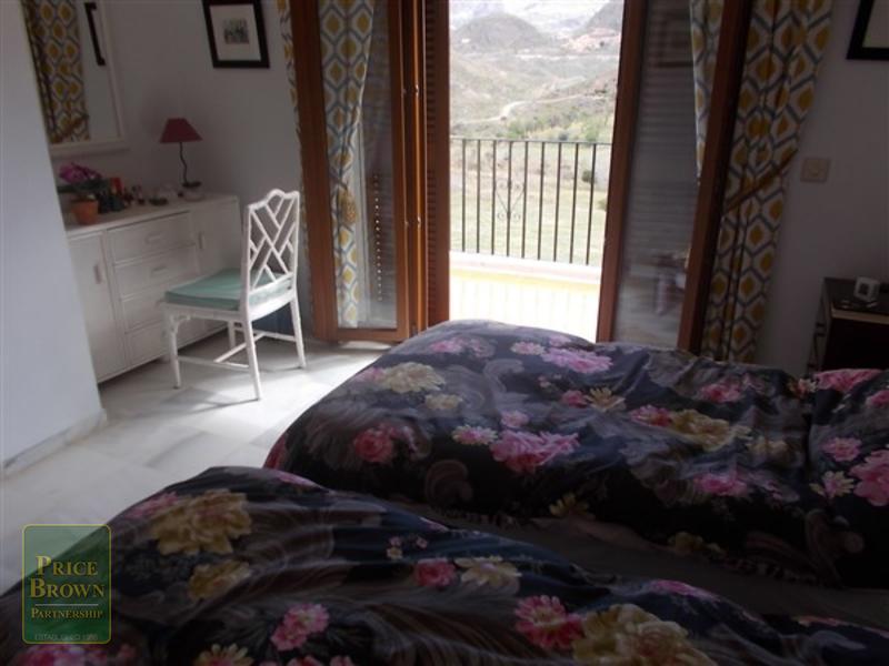 LV752: Townhouse for Sale in Turre, Almería