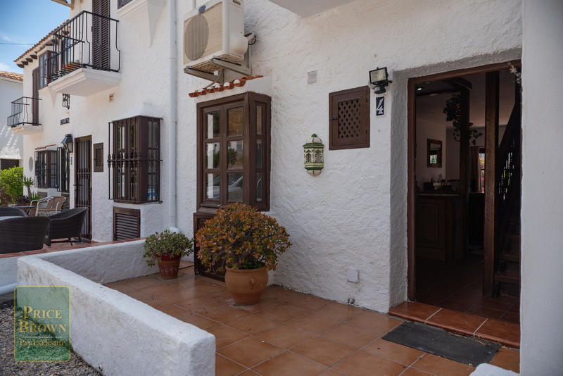 LV761: Townhouse for Sale in Cortijo Grande, Almería
