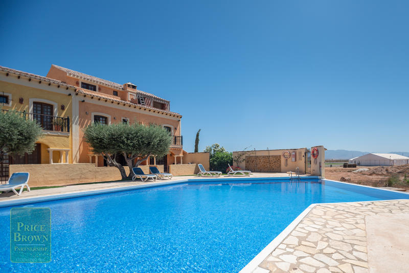 LV766 2 Bedroom Townhouse for Sale in Cuevas del Almanzora, Almería
