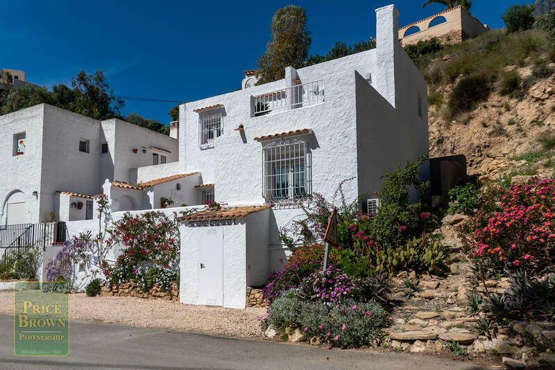LV793: Townhouse for Sale in Cortijo Grande, Almería
