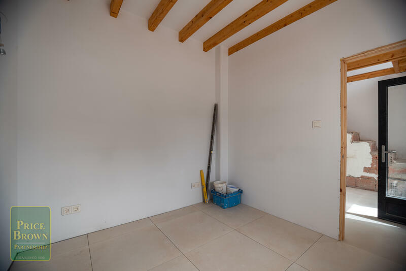 LV794: Townhouse for Sale in Cucador, Almería