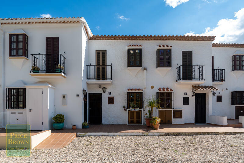 LV808: Townhouse for Sale in Turre, Almería
