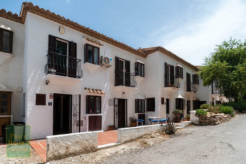 LV814: Townhouse for Sale in Cortijo Grande, Almería