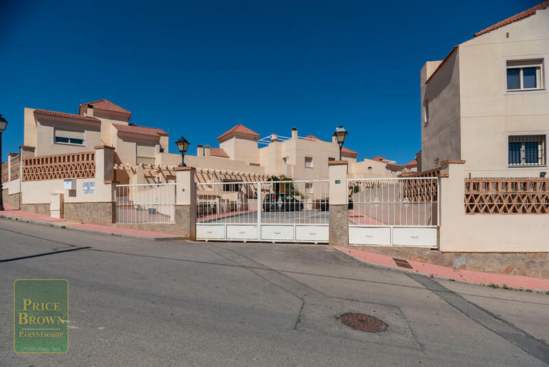 LV828: Townhouse for Sale in Los Gallardos, Almería