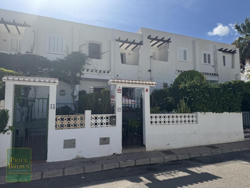 LV853: Townhouse for Sale in Mojácar, Almería LV853: Townhouse for Sale in Mojácar, Almería
