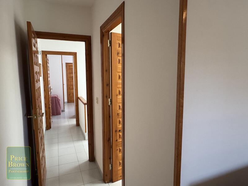 LV868: Townhouse for Sale in Mojácar, Almería
